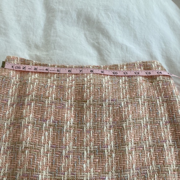 ALBERT NIPON Pink Tweed Ruffle Chiffon Skirt Suit Size 8 - Picture 5 of 14